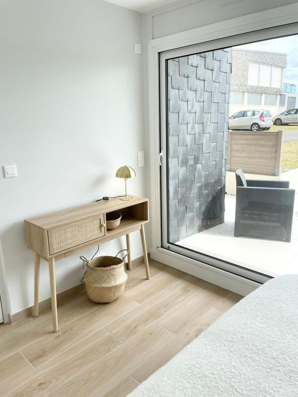 T3 Neuf Archi Cocooning Terrasse Face A La Mer Ploemeur Exterior foto